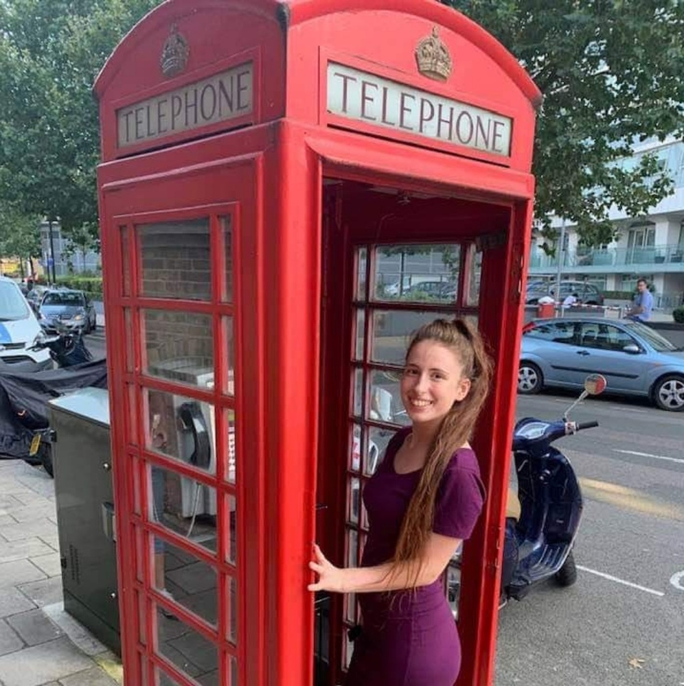 Meet your Posher, Michaela